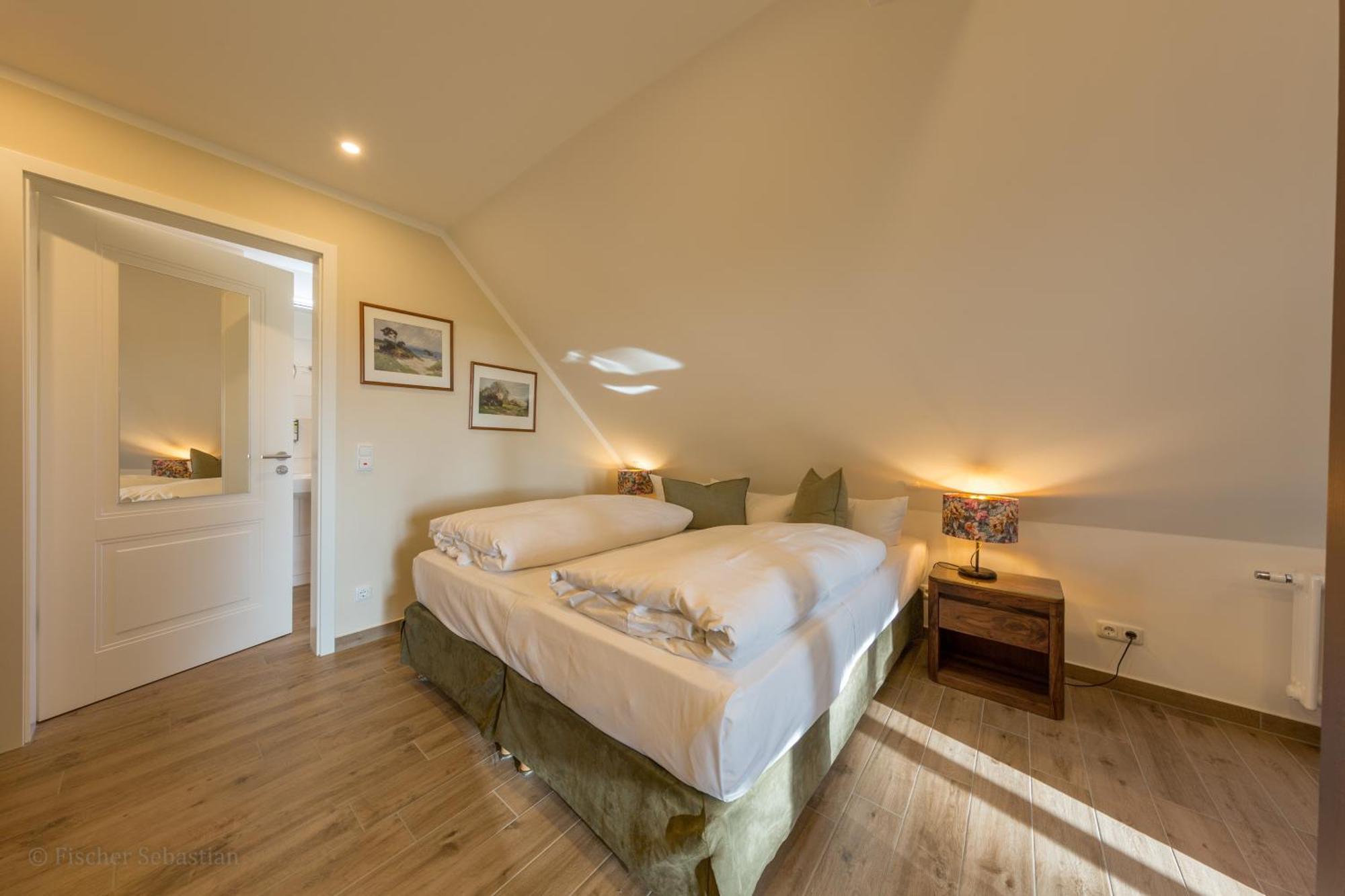 Gaestehaus Bergfalke Ahrenshoop Ruang foto