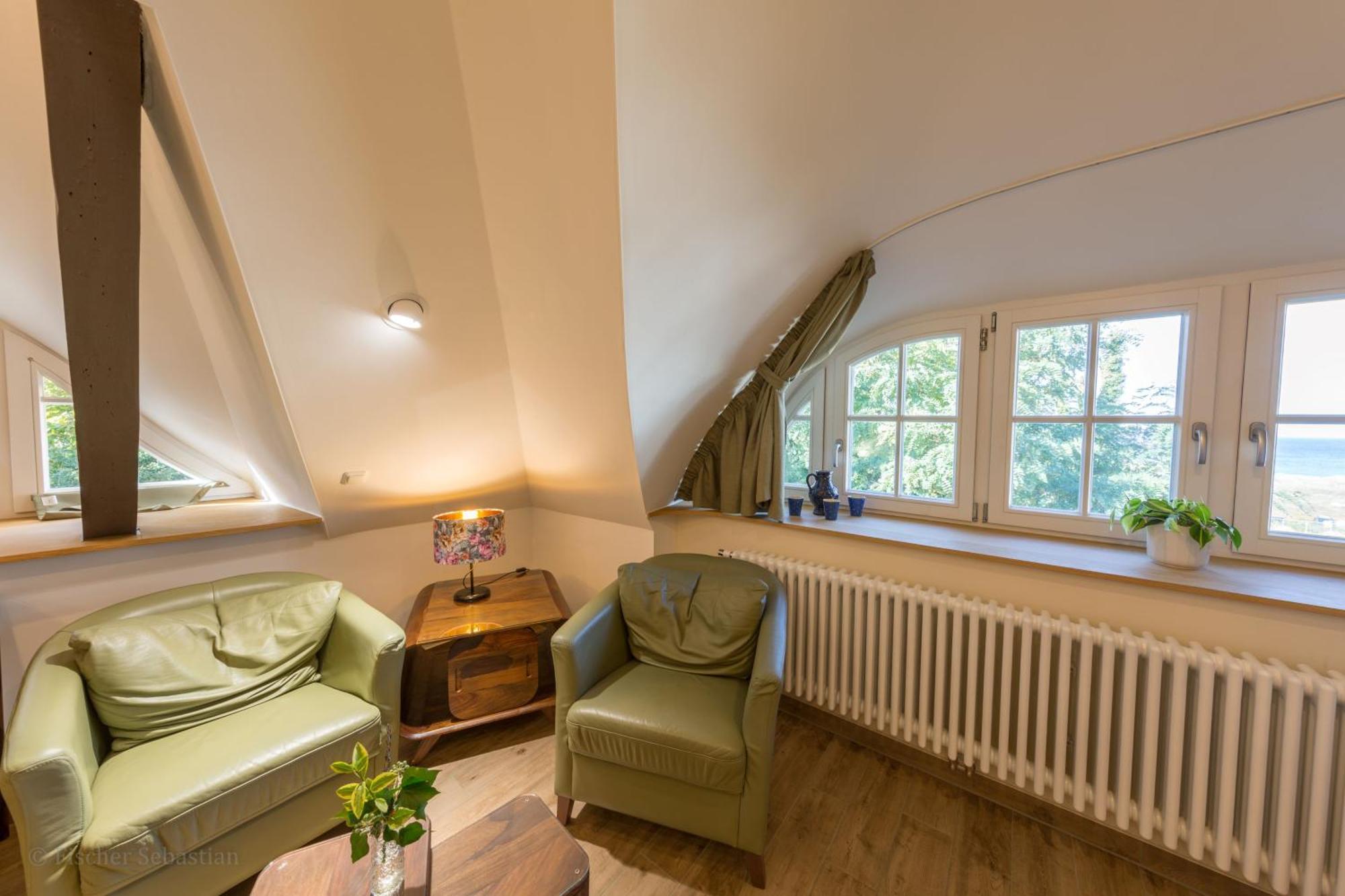 Gaestehaus Bergfalke Ahrenshoop Ruang foto